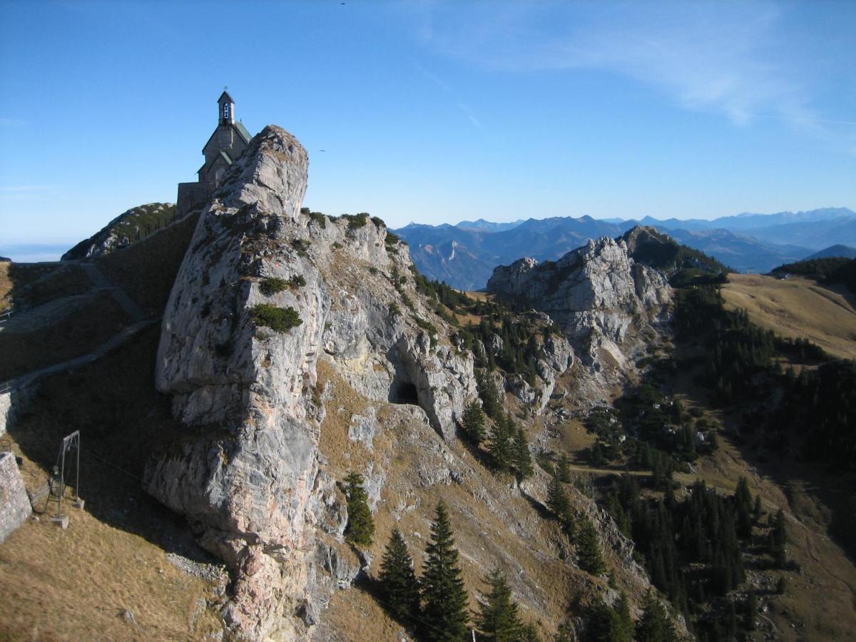 Schlossalm Ferienwohnungen Brannenburg Exterior photo
